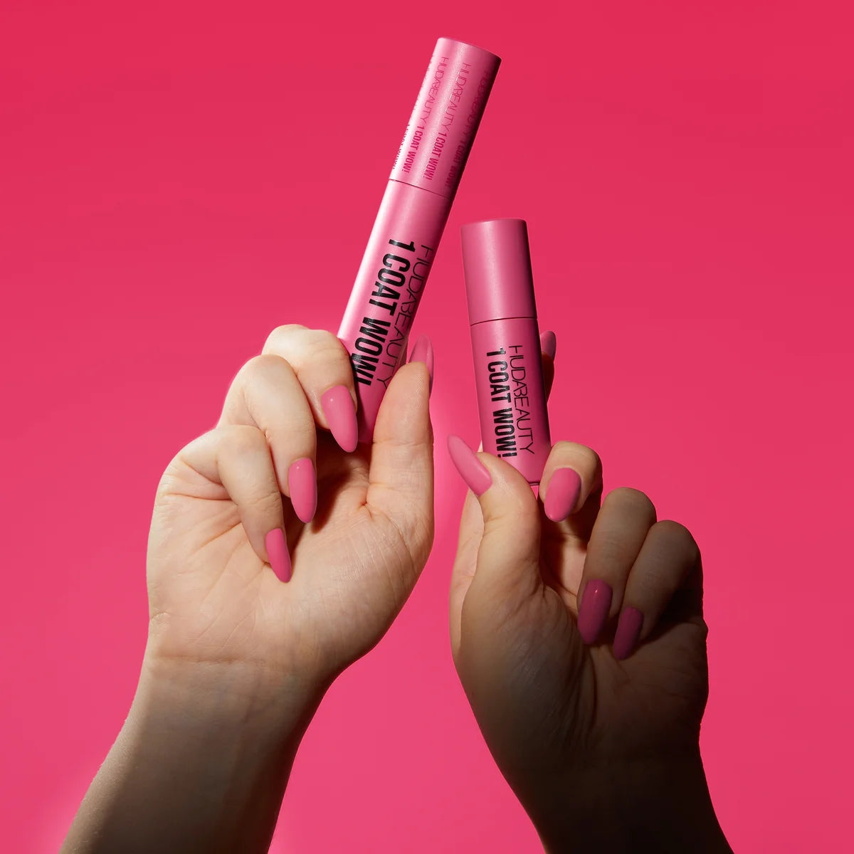 Huda Beauty  1 Coat WOW! Extra Volumising and Lifting Mascara Mini 7ml