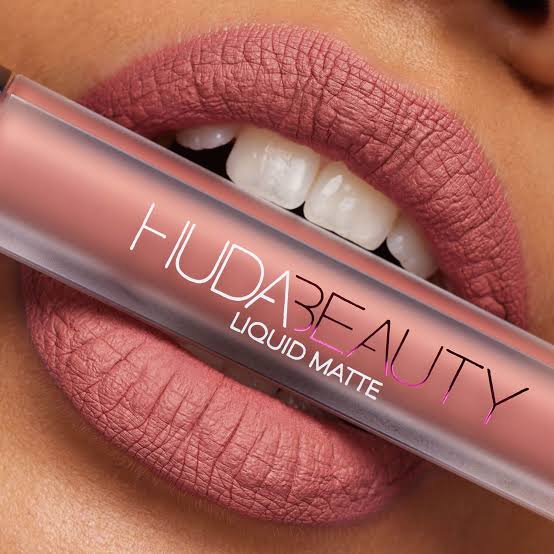 Huda Beauty Liquid Matte Transfer Proof Lipstick - Perfectionist