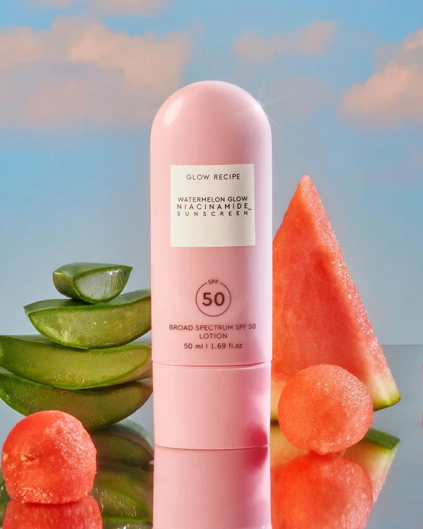 Watermelon Glow Niacinamide Sunscreen Spf-50 (50ml)