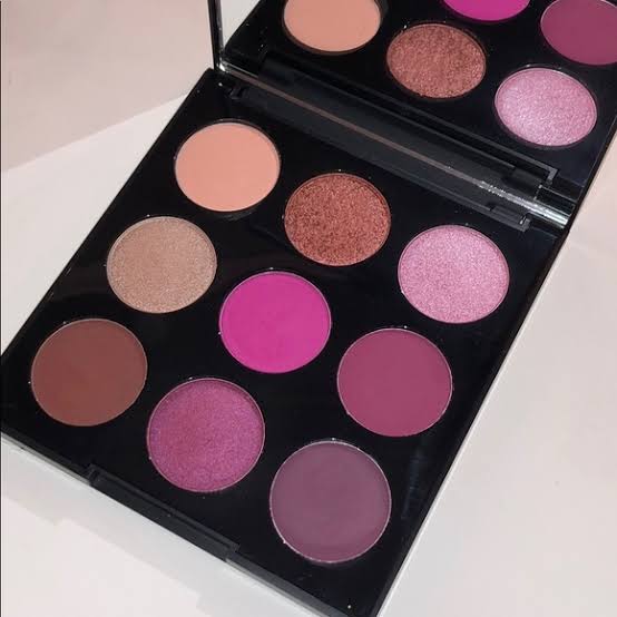 9J just a crush artistry palette